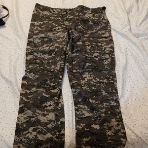 Rothco military camo cargo pants